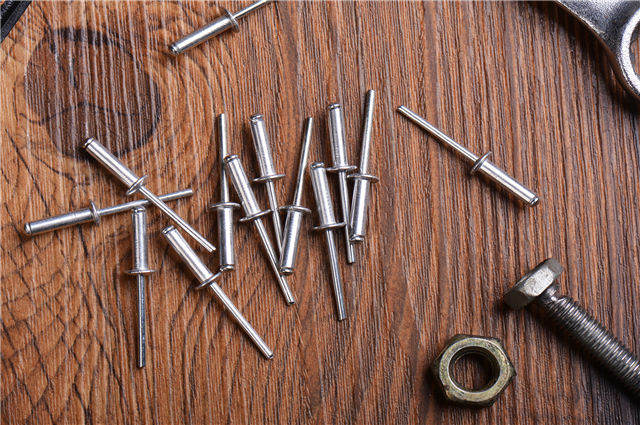 五金進(jìn)銷(xiāo)存管理軟件