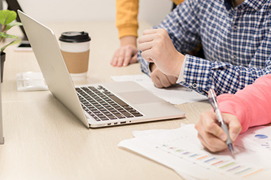 成都哪家的銷售客戶管理系統(tǒng)能支持定制？